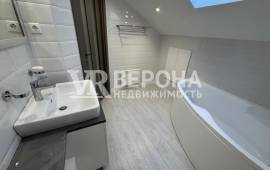 ���, 143.00 ��.�., �� ������� 3.10 �����, ������������, ������ ��.