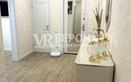 5-� ��������, 137.00 ��.�., 2/10 ��., ��������, �������� ��������