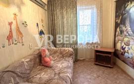 2-� ��������, 43.00 ��.�., 5/5 ��., �����������, �������������� ��.