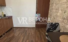 1-� ��������, 39.00 ��.�., 12/18 ��., �����������, ��. ������� �������� ��.