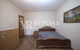 2-� ��������, 48.00 ��.�., 2/5 ��., �����������, �������� ��.